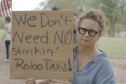 盐城特斯拉在得州奥斯汀遭遇抗议活动：反对马斯克Robotaxi计划